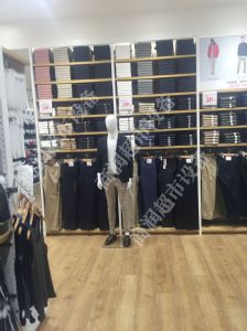 服裝貨架